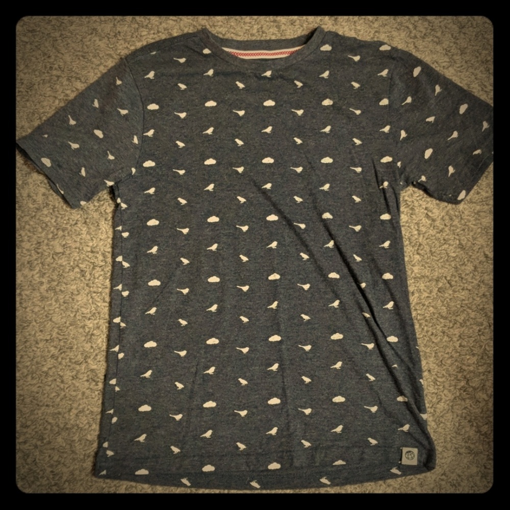 Free Planet Birds and Clouds Patterned Tshirt